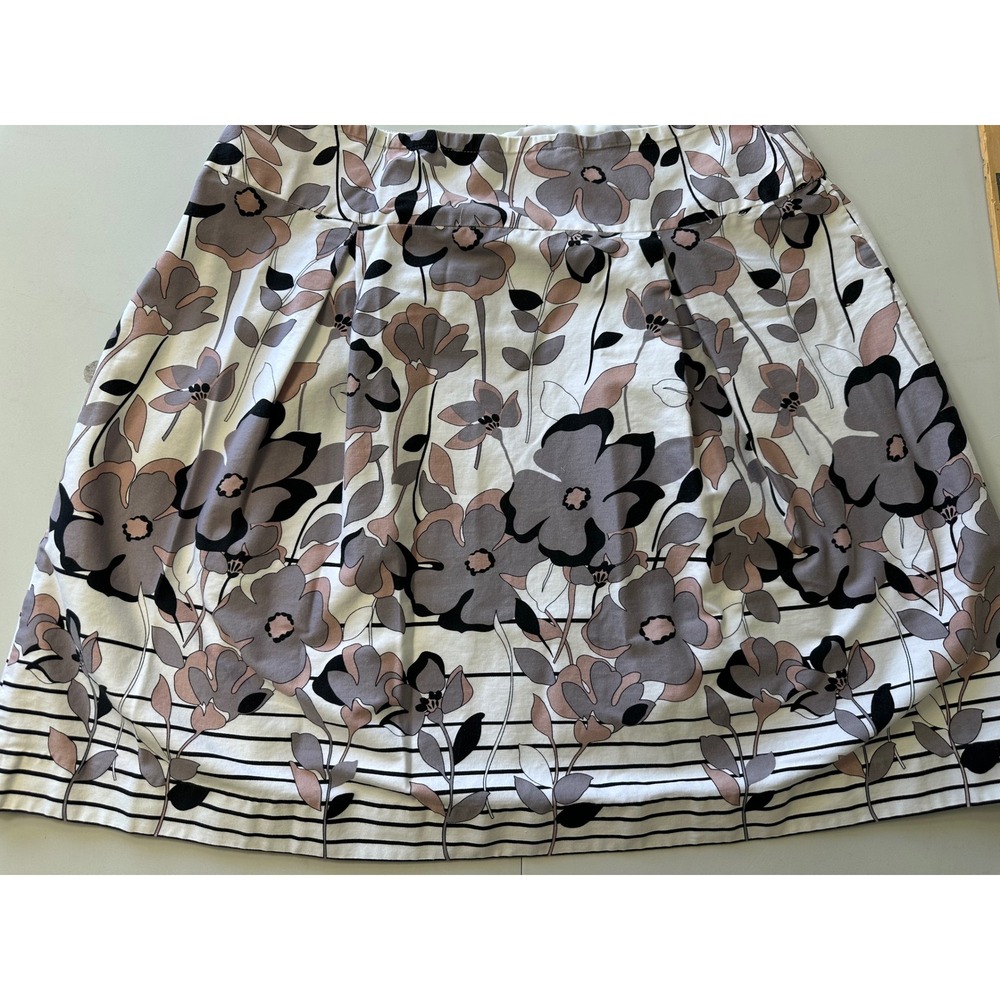 Floral Pleated A-Line Skirt Grey Mauve White Striped Hem Size 14P